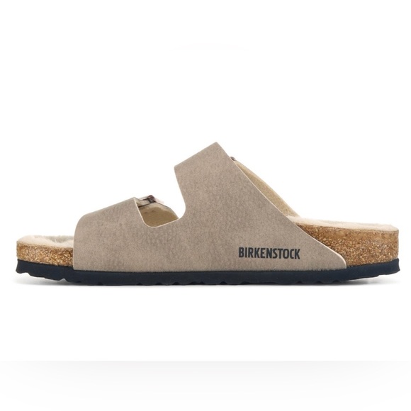 NWT Birkenstock Shearling Microfiber Arizona Sandal in Desert Dust Taupe - Picture 11 of 11